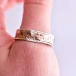 Between 2 rails ring 08 Between 2 rails ring by REM Jewellery