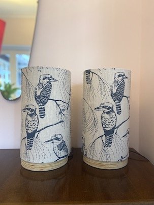 Handcrafted Laugh Kookaburra, Laugh on plywood, table lamp (2)