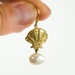 Scallop Shell Gold Earrings (2)