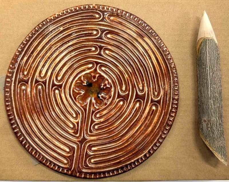 Ceramic Labyrinth 11 circuits by Belen Berganza