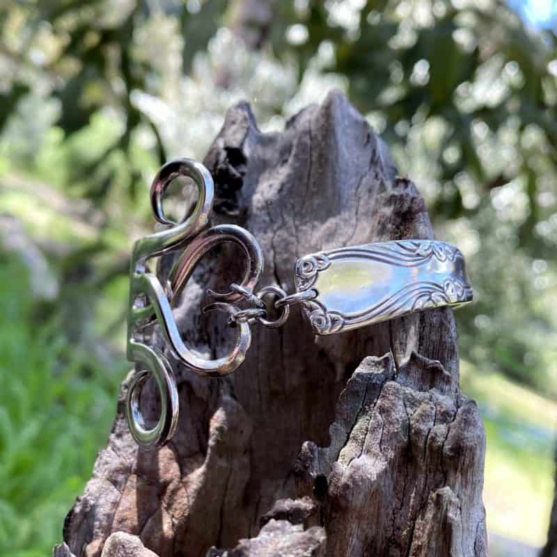 art reflections fork bangle Art reflection, Naomi Higgins, cutlery jewellery fork bangle