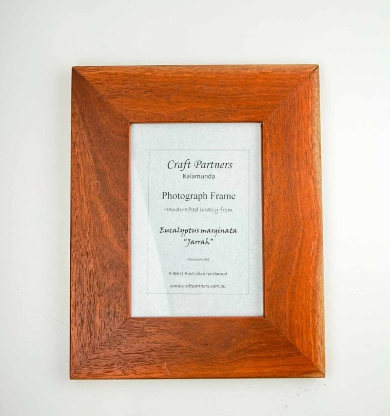 A5 Jarrah Photograph Frame (1)