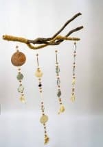 Suncatcher Shop Linda Gelvin. 5 string shell
