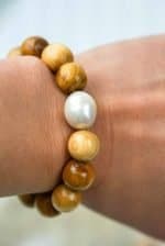 Single Freshwater Pearl Bracelet with 13 Handturned Rottnest Pine Beads (3) Paul Thompson