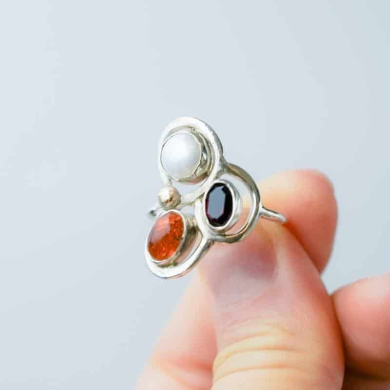 Sterling Silver Garnet Pearl and Amber Ring