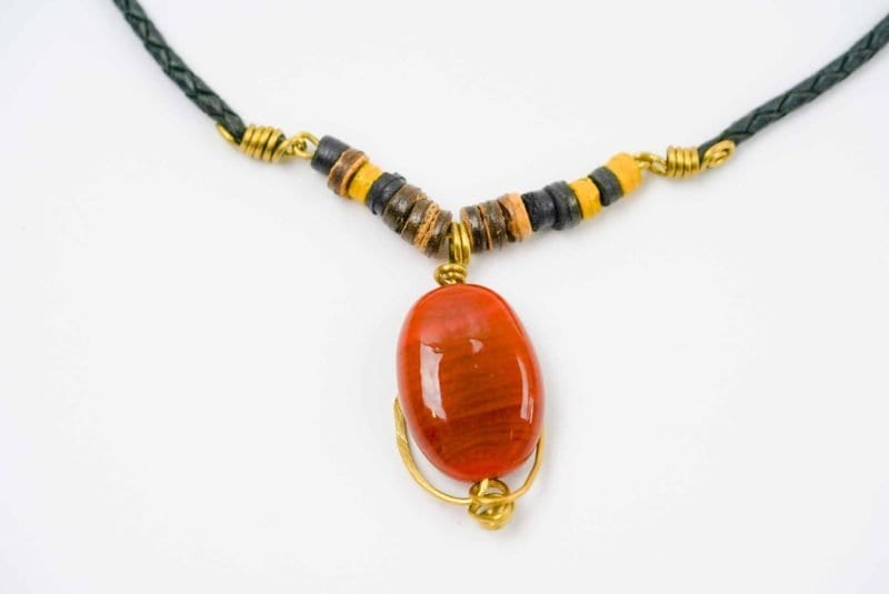 Oswaldo Paz. Western Australian Artist. Leather Woven Jewellery.